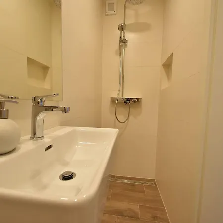 Apartament Mandika *
