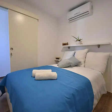 Mandika Apartament *